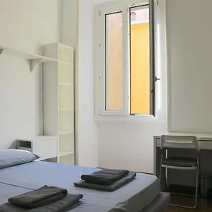 Appartamento S. Ambrogio Cozy, Milano